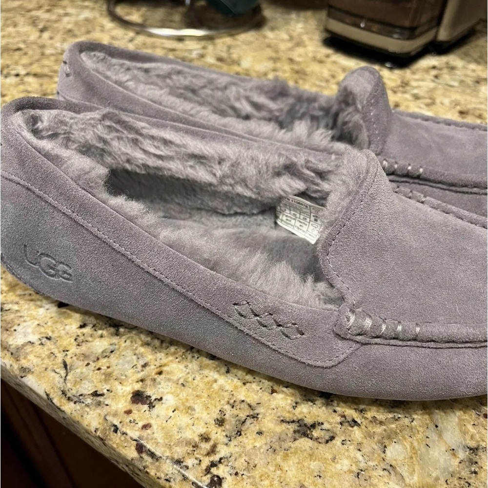Women's UGG Gray. Ansley Slippers- size 11 Pre-owned/Like New.